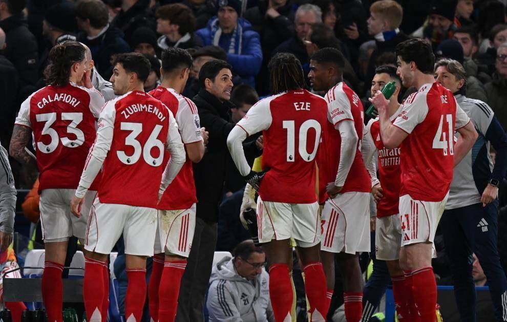 关于欧联倒计时，阿森纳集结日回应争议，细节引发关注，气氛紧张，团队化学反应显著的信息